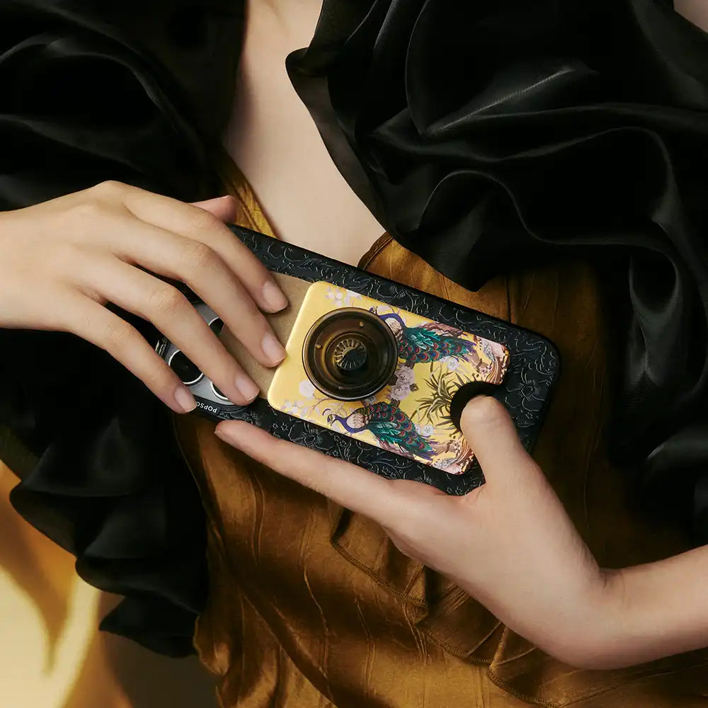 Secret Garden — MagSafe PopWallet+