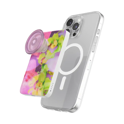 Collage Fleur — MagSafe PowerPack