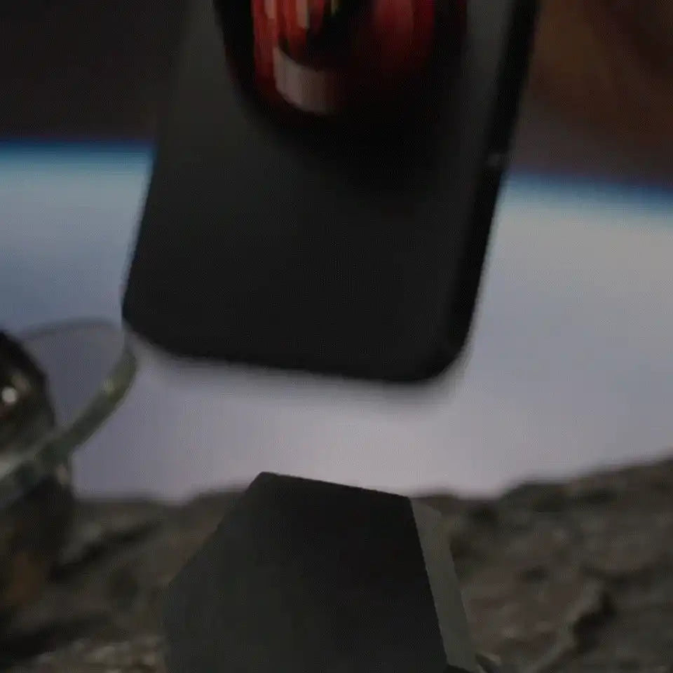 Enamel Darth Maul — MagSafe PopGrip